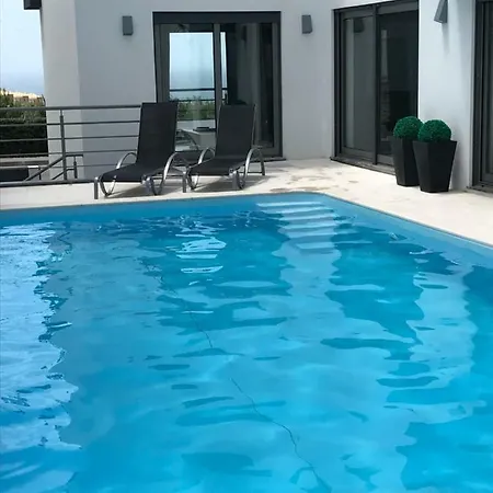 Villa Pani *